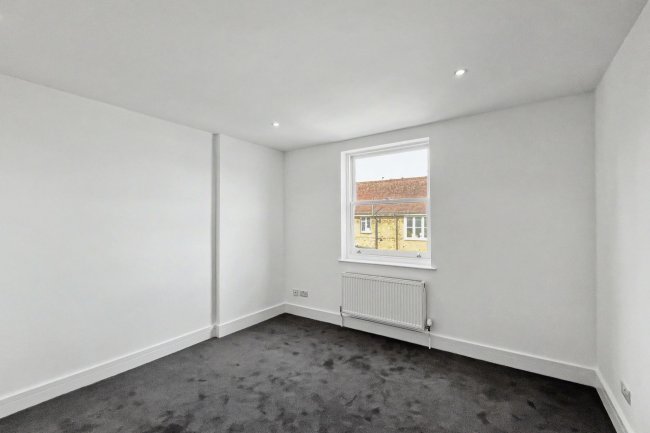 198 Upper Richmond Road West, London SW14 8AN 6
