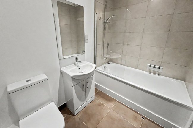 198 Upper Richmond Road West, London SW14 8AN 6