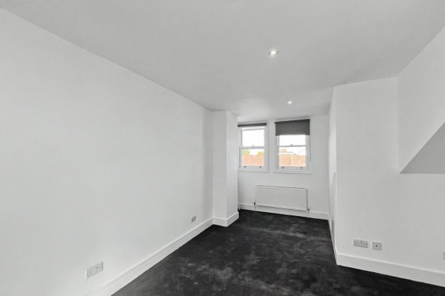 198 Upper Richmond Road West, London SW14 8AN 6