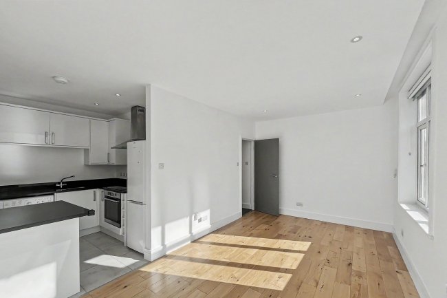 198 Upper Richmond Road West, London SW14 8AN 6