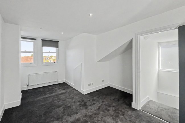 198 Upper Richmond Road West, London SW14 8AN 6