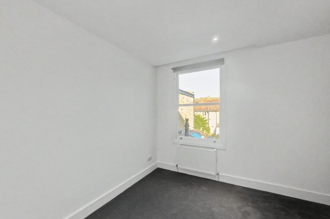 198 Upper Richmond Road West, London SW14 8AN 6