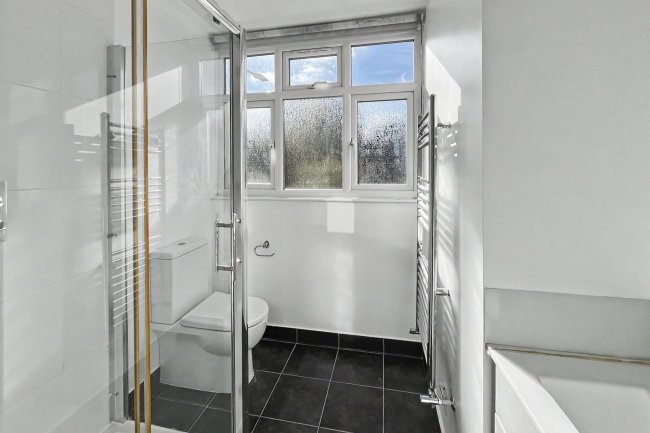 198 Upper Richmond Road West, London SW14 8AN 6