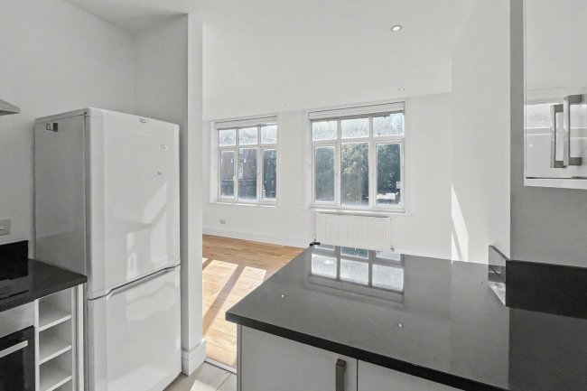 198 Upper Richmond Road West, London SW14 8AN 6