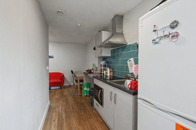 Apartment 202, 100 Queen Street, Sheffield, S1 2DU 8