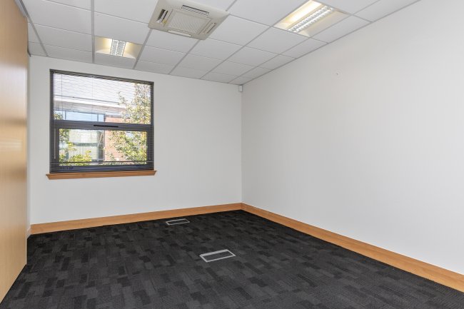 Unit 2 Stokenchurch Business Park, Ibstone Rd, Stokenchurch, High Wycombe HP14 3FE 10