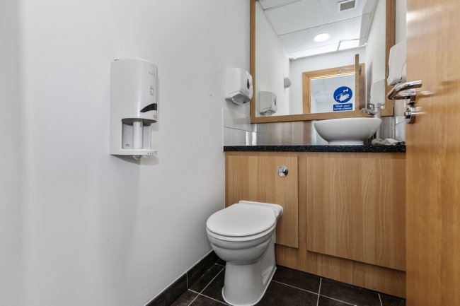 Unit 2 Stokenchurch Business Park, Ibstone Rd, Stokenchurch, High Wycombe HP14 3FE 10