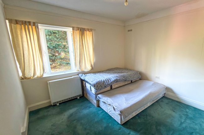 17 Beech House Rd, Croydon, CR0 1JQ 6