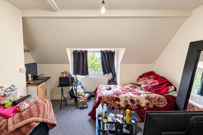 17 Beech House Rd, Croydon, CR0 1JQ 6