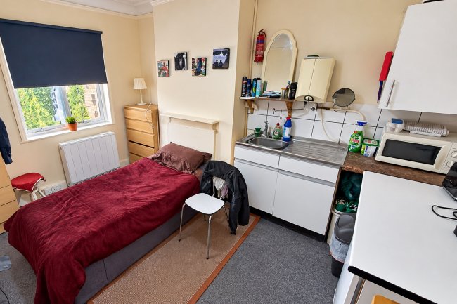 17 Beech House Rd, Croydon, CR0 1JQ 6