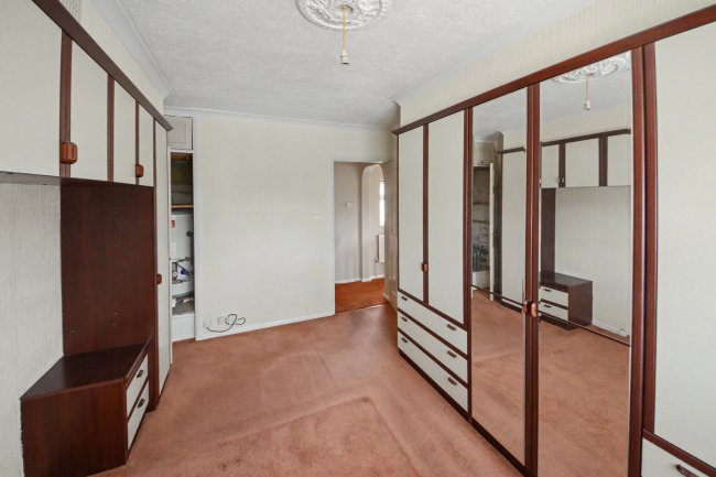 16 Arlesey Road, Stotfold, Hitchin, SG5 4HB 39