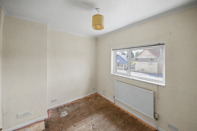 16 Arlesey Road, Stotfold, Hitchin, SG5 4HB 39