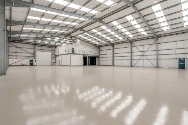 Unit 1, Hemmells Park, Laindon North, Basildon, Essex, SS15 6GF 7