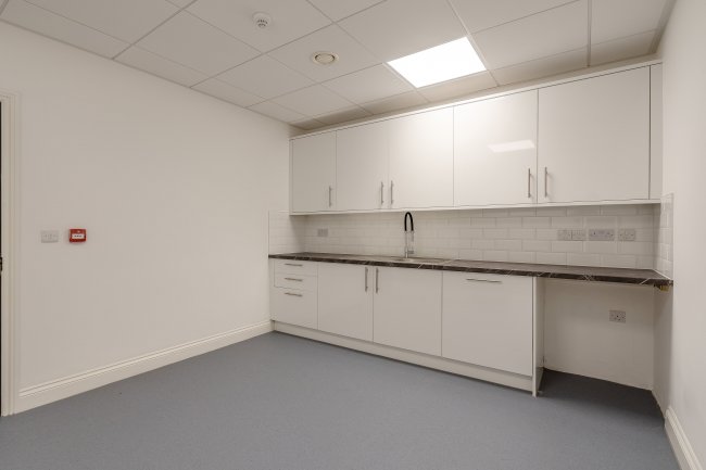 Unit 1, Hemmells Park, Laindon North, Basildon, Essex, SS15 6GF 7