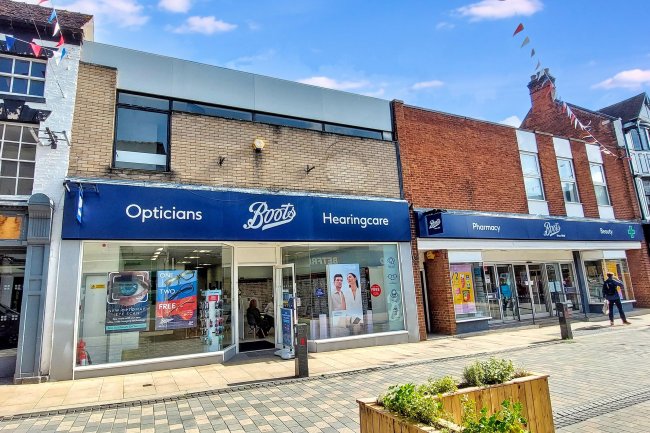8 High St, Uttoxeter ST14 7HT 7