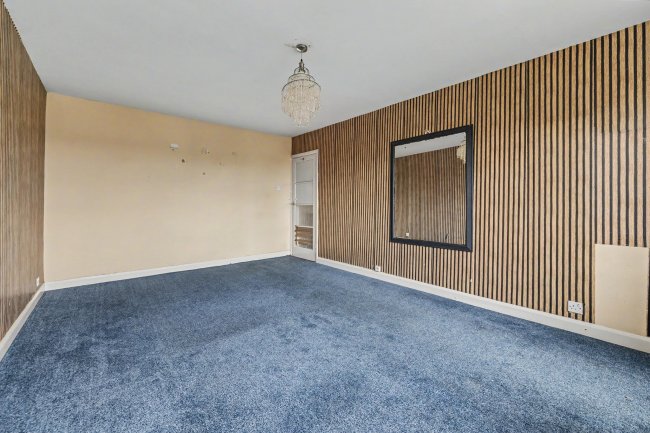 7 Poplar Court, Old Ruislip Road, Northolt, UB5 6QG 1