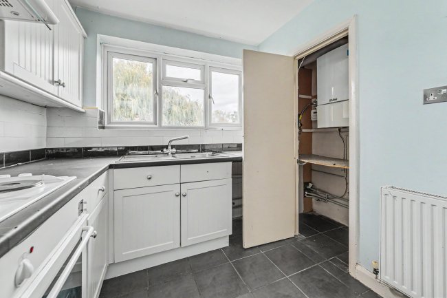 7 Poplar Court, Old Ruislip Road, Northolt, UB5 6QG 1