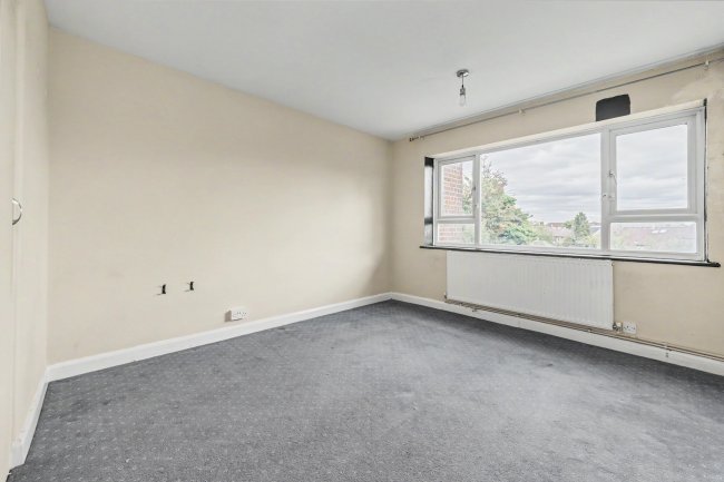 7 Poplar Court, Old Ruislip Road, Northolt, UB5 6QG 1