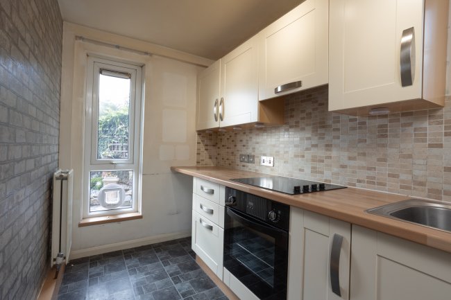 283 Bourne Avenue, Hayes, London, Greater London, UB3 1RR 9