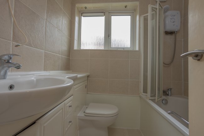 283 Bourne Avenue, Hayes, London, Greater London, UB3 1RR 9
