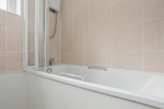 283 Bourne Avenue, Hayes, London, Greater London, UB3 1RR 9