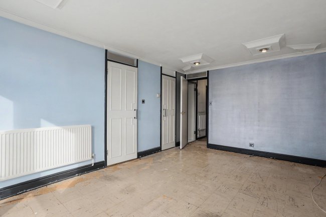 283 Bourne Avenue, Hayes, London, Greater London, UB3 1RR 9