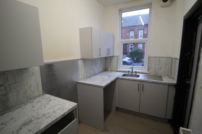 38 Ashton Mount, Leeds, West Yorkshire, LS8 5BT 10