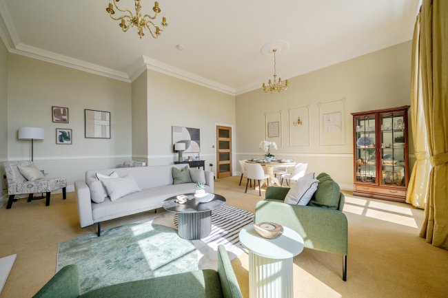 Flat 6, Penoyre House, Cradoc, Brecon, Powys, Wales, LD3 9LP 4