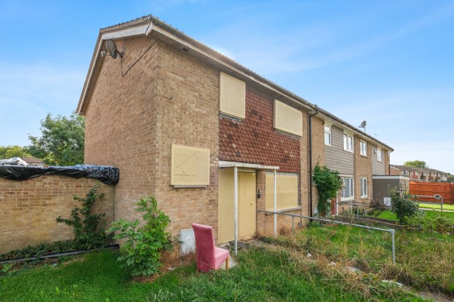 76 Ringway, Northampton, Northamptonshire  NN4 8SJ 5