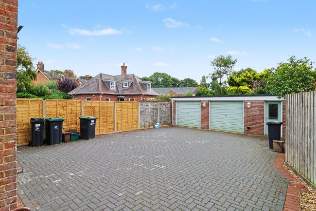 22 Station Road, Wimborne, BH21 1RG 83
