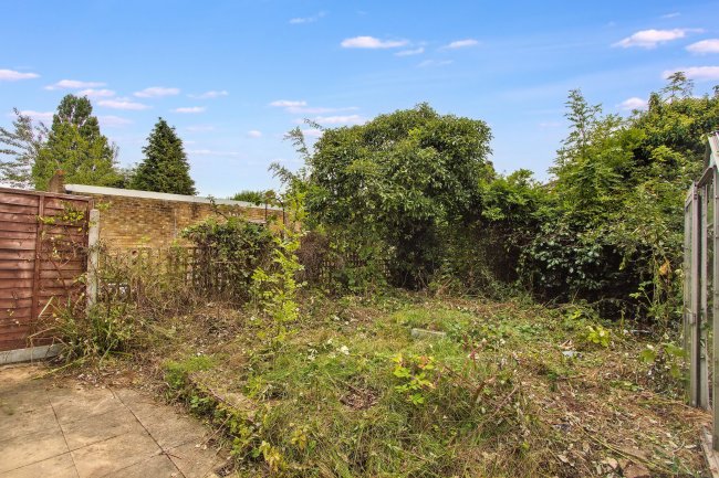 28 Saint Kilda's Road, Brentwood CM15 9EX 20