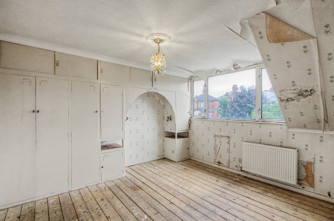 28 Saint Kilda's Road, Brentwood CM15 9EX 20