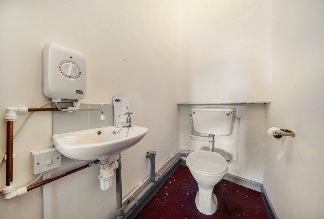 First Floor Flat, 28 Kendrick Street, Stroud, GL5 1AA 9