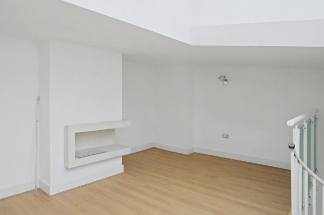 Flat 20, 532 Chiswick High Road, Chiswick, London W4 5RG 5