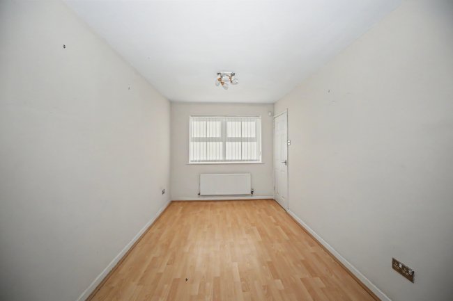 5 Grange Road, North Runcorn WA7 5SE 63