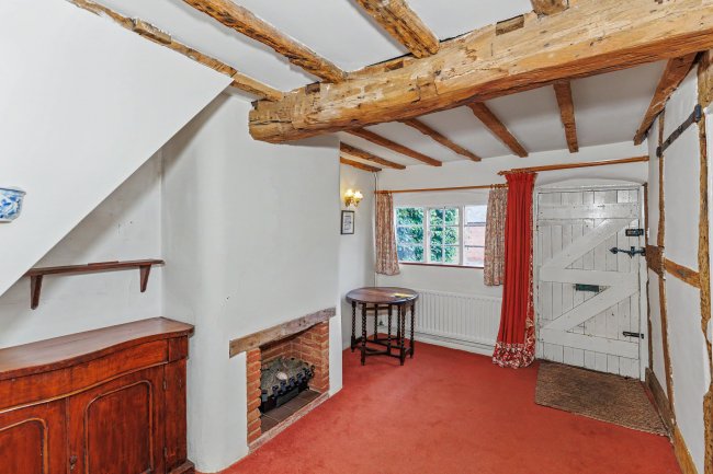 50 High St, Feckenham, Worcestershire B96 6HS 3