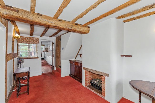 50 High St, Feckenham, Worcestershire B96 6HS 3