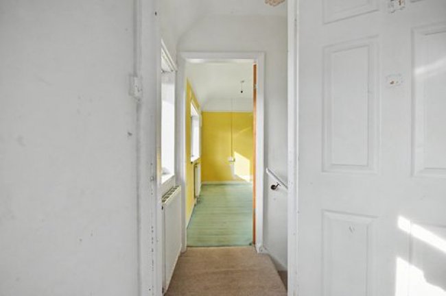 25 Lightgate, South Petherton, Somerset, TA13 5AY 1