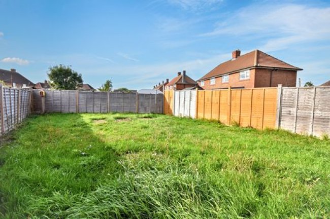 25 Lightgate, South Petherton, Somerset, TA13 5AY 1