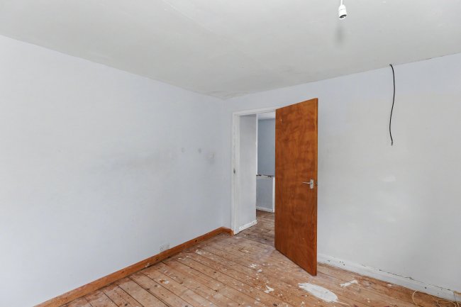 8 Myers Close, Charlton, Banbury OX17 3DW 15