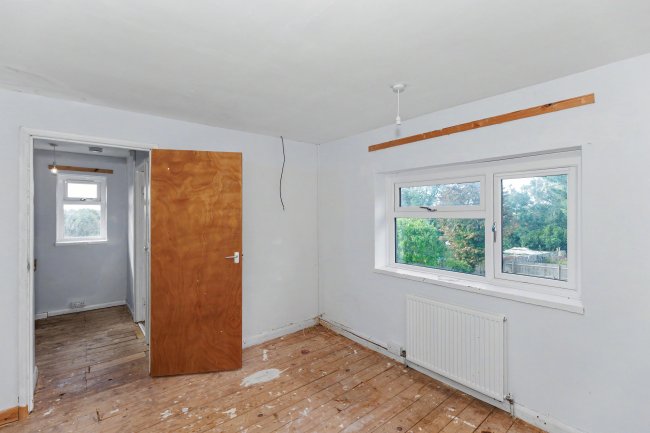 8 Myers Close, Charlton, Banbury OX17 3DW 15