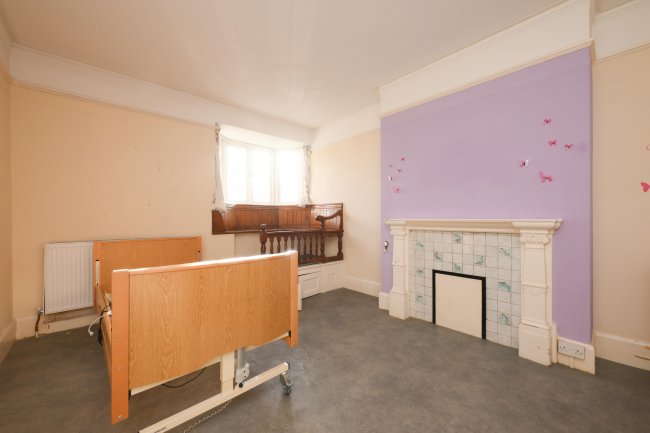 11 St Catharine's Road, Broxbourne, Hertfordshire, EN10 7LG 3
