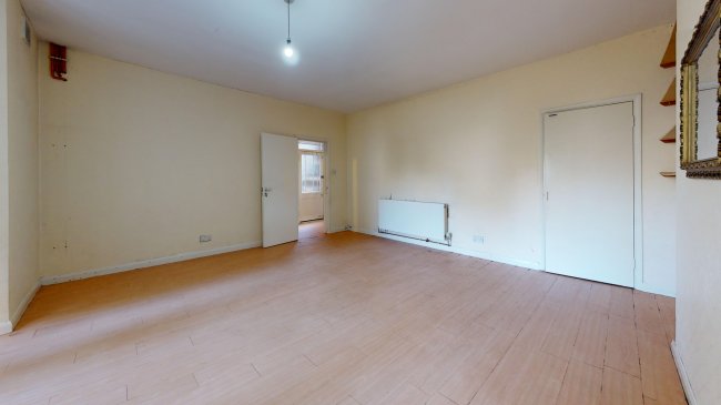 Flat A, 215 Amhurst Road, Hackney, London, E8 2BS 93