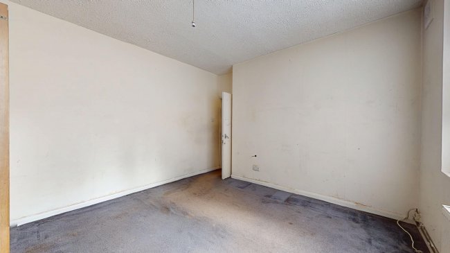 Flat A, 215 Amhurst Road, Hackney, London, E8 2BS 93