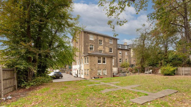 Flat F, 99 Belvedere Road, Crystal Palace, London, SE19 2HY 75