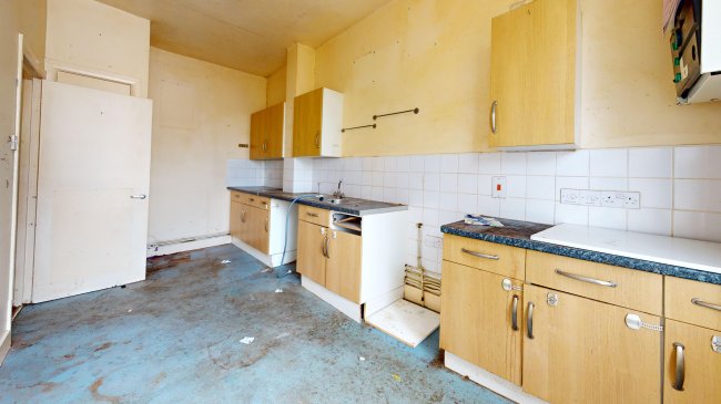 Flat B, 24 Foulden Road, Stoke Newington, London, N16 7UR 13