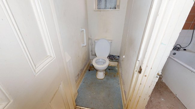 Flat B, 40 Atherfold Road, Clapham, London, SW9 9LW 3