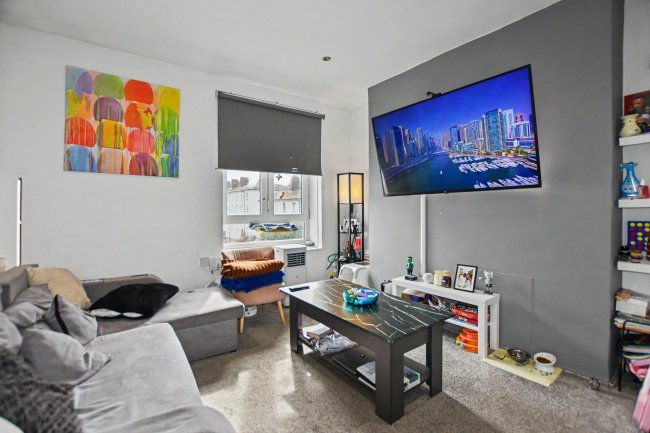 Flat 44 Acworth House, Barnfield Road, Woolwich, London SE18 3TP 4