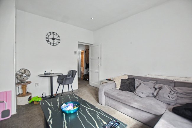 Flat 44 Acworth House, Barnfield Road, Woolwich, London SE18 3TP 4