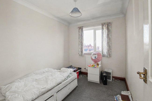 16 Cobham Close, Stenson Fields, Derby DE24 3JL 2